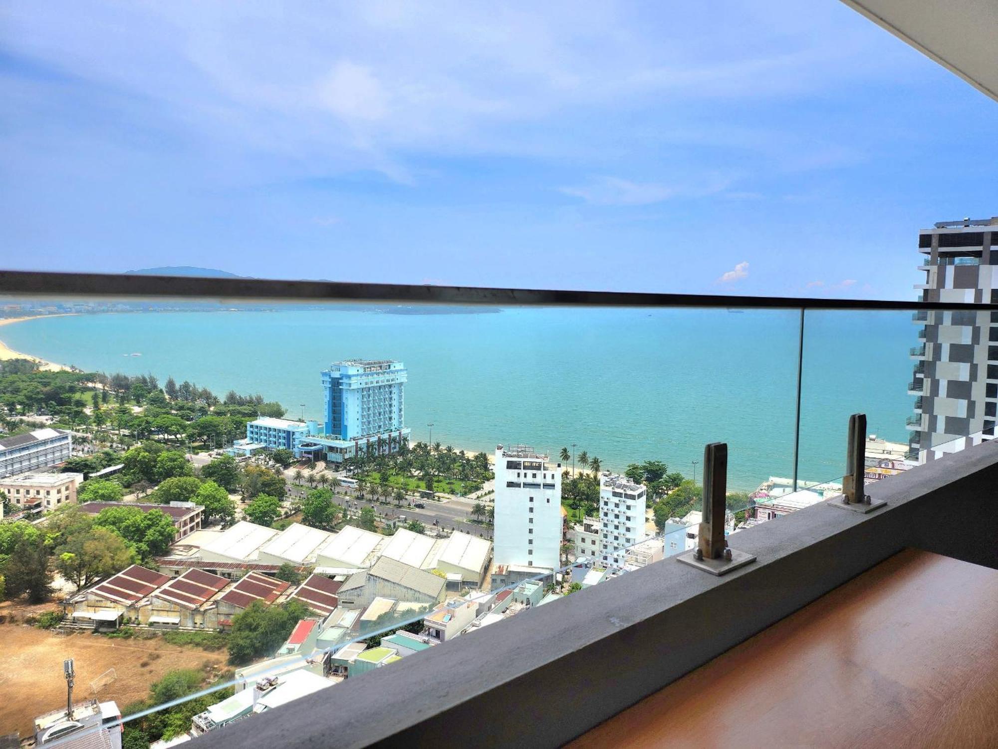 Flc Sea Tower Quy Nhon Seaview Condotel الغرفة الصورة